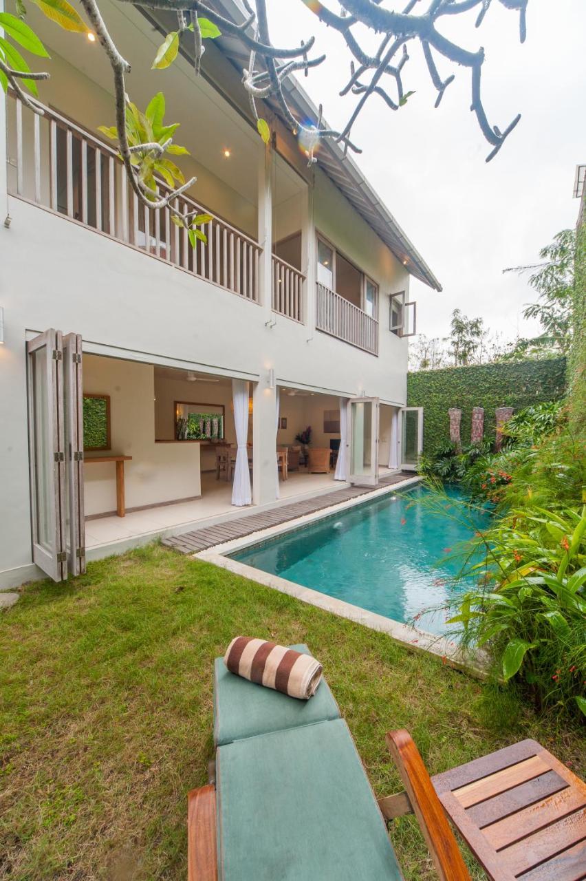 Casanusa Villa Jimbaran Exteriör bild